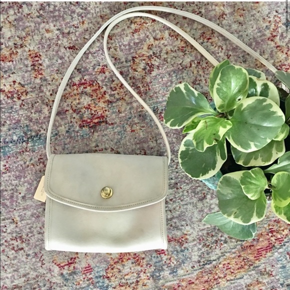 Coach Handbags - Vintage Coach Chrystie White Leather Crossbody